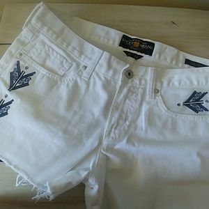 LUCKY BRAND- The Cut Off